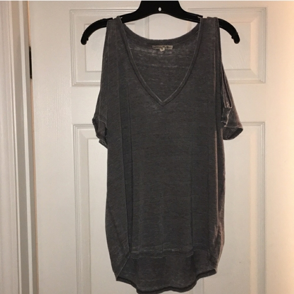Express Tops - ❤ Express Cold Shoulder Top Shirt Medium